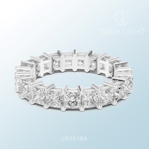 Bague solitaire élégante en or blanc, diamants de laboratoire taille princesse certifiés IGI, cadeau de luxe pour fiançailles, anniversaire, mariage - Product Image 2