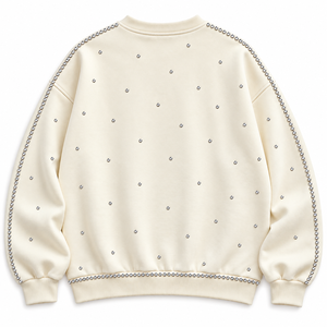 Sweat-shirt personnalisé en gros avec strass crème, logo rouge imprimé, garniture à clous de perle, coupe oversize, col rond, streetwear, pull, vêtement - Product Image 2