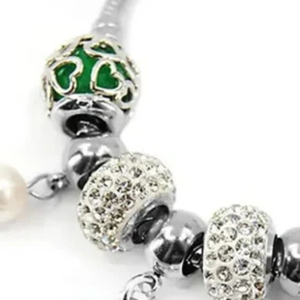   Bracelet pour femme fabriqué en 1991, élégant, couleur vert et argent, bijou à breloques, accessoire de mode pour poignet, inspiré des sororités, qualité supérieure - Product Image 4