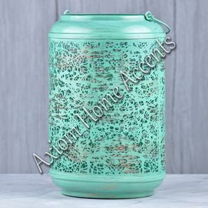 Elegante conjunto de farolillos de vela de vacaciones, decoración moderna hecha a mano, atractivo navideño festivo por Axiom Home Accents - Product Image 4