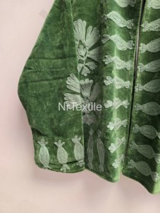 Blazer Verde Terciopelo Bordado con Cuello Mao, Manga Larga, Sin Cierre, Estampado Floral, Chaqueta para Mujer, Ropa de Otoño - Product Image 4