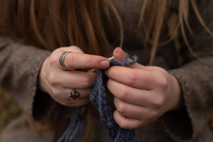 Aiguille en os de buffle naturel pour projets de couture faits à la main - Product Image 3