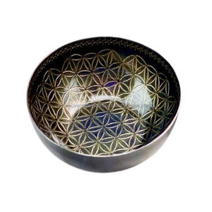 Cuenco de ofrenda de latón de calidad superior para Altar Wicca Meditación Grabados florales tallados en múltiples estilos Decoración de manchas - Product Image 5