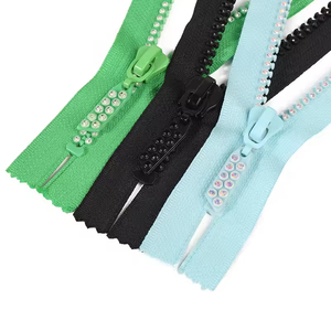 Vente en gros d'usine 3 #   5 #   8 #   Fermeture éclair double rangée à dents en résine et caoutchouc colorées, à extrémités fermées, pour vêtements et sacs - Product Image 4