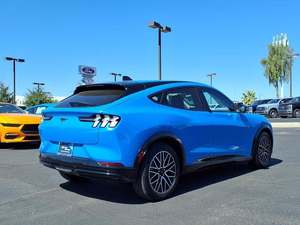 Último Modelo 2025 Ford <span class=keywords><strong>Mustang</strong></span> Mach-E Premium, Auto Eléctrico Usado, Interior Oscuro, SUV con Techo Corredizo, <span class=keywords><strong>Camioneta</strong></span> con lo Mejor - Product Image 3