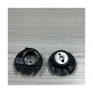 141000810 PIÈCES DE MACHINE À COUDRE DOMESTIQUE MÉNAGÈRE - Product Image 1