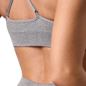 Sujetador deportivo sin costuras para mujer, color gris jaspeado, con espalda cruzada, soporte medio, transpirable, de secado rápido, para fitness, yoga y entrenamiento. - Product Image 4