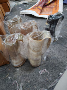 Taza de Cuerno de Animales Pulida de Alta Calidad, Ecológica, con Asa, Decoración Navideña, Material Orgánico - Product Image 4