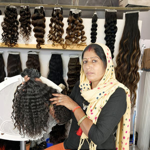 ผมแท้ธรรมชาติ 100% แบบเวอร์จิ้น ราคาส่ง คุณภาพดี แบบหยิกฟู แบบอินเดีย แบบมัดเป็นช่อ แบบเวฟลึก - Product Image 1