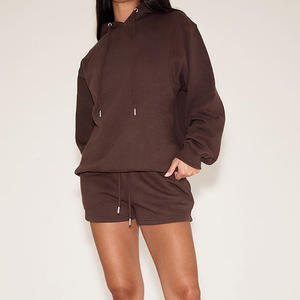 Ensemble sweat à capuche et short pour femme, broderie personnalisée, vêtements décontractés pour le plein air et les voyages, fournisseur OEM ODM de marques privées - Product Image 2