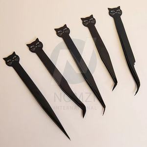 2024 Logo personnalisé impression pince à cils en acier inoxydable haute nouvelle conception Kitty Volume cils durable cils pointus - Product Image 6