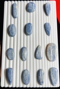 Premium Natural Blue Quartz Cabochon Polished Loose Fine Jewelry Making Trimurti <b>Gems</b> Blue <b>Fire</b> 15-50mm Factory Wholesale Price - Product Image 3