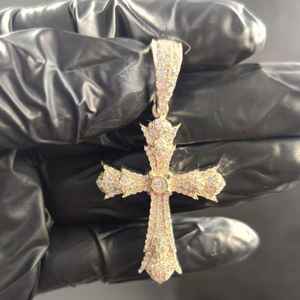 Colgante Cruzado, Colgante de Fe Cristiana, Colgante de Regalo Religioso, Colgante de Plata 925 con Moissanita VVS, Joyería Hip Hop para Raperos - Product Image 5