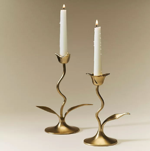 Support à bougies au design ondulé et coloré, avec trois bougies votives en verre multicolores. Disponible au prix de gros. - Product Image 3
