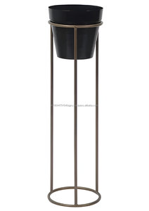 Juego de 2 macetas de hierro negro y dorado de calidad superior con soporte largo para macetas a precio de reventa desde la India - Product Image 5