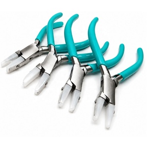 Ensemble de pinces à mâchoires en nylon pour la mise en forme et le pliage de fils de bijouterie, 4 pièces - Product Image 1