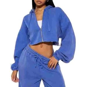 Ensemble de survêtements d'hiver personnalisés Crescent Wear pour femmes, en molleton de coton épais 320 GSM, comprenant un sweat à capuche et un pantalon de survêtement, 2 pièces - Product Image 4