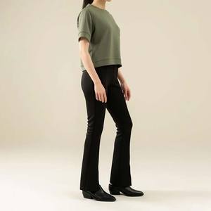 Fabricant pakistanais, dernières tendances en matière de t-shirts courts pour femmes, été, écologiques, séchage rapide, respirants, en polyester/coton. - Product Image 4