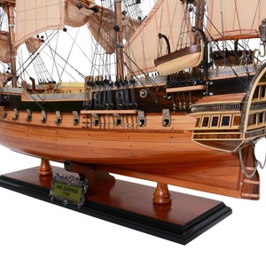 Figura de fragata de la Marina Real HMS Surprise, modelo Medium Admiral Line, construida a mano, 70 cm de largo x 21 cm de ancho x 68 cm de alto. - Product Image 3
