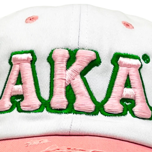 Gorra de Béisbol AKA Blanca y Rosa, de Algodón Blanco con Visera Rosa, Letras Bordadas en Verde, Ajustable, Deportiva e Informal para Mujer - Product Image 6
