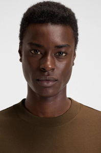 Camiseta de Hombre con Hombros Caídos, Tendencia en Moda, Totalmente Personalizable, Ligera, Fácil de Usar, Transpirable y Cómoda - Product Image 2