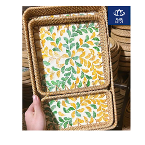 Bandeja de ratán ecológica con incrustaciones de concha pura, aprobada por el cliente, segura y limpia, ideal para servir café y organizar el escritorio. Oferta al por mayor. - Product Image 1