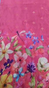 Tissu tissé 100 % modal satiné pur – toucher doux et soyeux, motif floral écologique, 120 GSM, fil 100x100, pour vêtements et robes garçons - Product Image 3