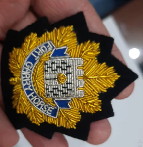Handmade 100% Bullion Wire Veterans Uniform Blazer Badges Customizable Sew-on Embroidered <b>Box</b> Packaging Badges - Product Image 6