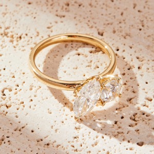 Anillo de Compromiso Toi Et Moi con Diamante Cultivado en Laboratorio, Oro Amarillo de 14K, 2 Quilates, Certificado IGI, Anillo de Lujo - Product Image 1