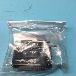 Module de sortie GE FANUC IC610MDL156A 24VDC - Équipement et pièces semi-conductrices d'occasion fiables à l'échelle mondiale - Product Image 2