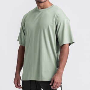 Fabricants de t-shirts OEM, t-shirts personnalisés pour hommes en coton 100% avec logo sur le devant, manches courtes, col rond, décontractés, respirants, à séchage rapide, pour le fitness - Product Image 1