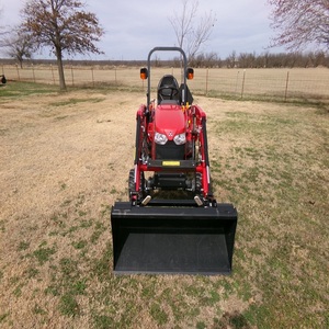Tracteur Massey Ferguson GC1723E aux dimensions compactes et aux performances polyvalentes pour les applications agricoles et de l'aménagement paysager - Product Image 4