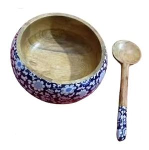 Bol en bois pour service de fruits, salades, pâtes ou nouilles, finition émaillée, idéal pour la restauration domestique - Product Image 1