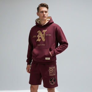 Ensemble de survêtement pour homme en molleton deux pièces avec sweat à capuche ample et short de jogging, avec broderie appliquée personnalisée, imprimé, grandes poches, idéal pour l'été - Product Image 3