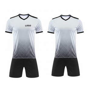 Uniforme de Fútbol para Hombre al por Mayor – Ropa Deportiva Cómoda, Equipación Profesional para Partidos de Fútbol, Uniforme de Fútbol Masculino - Product Image 1