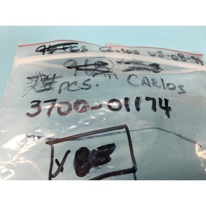 Lot of 64 amat 3700-01174 Oring ID 1.174 CSD อุปกรณ์เซมิคอนดักเตอร์มรดกระดับโลกที่103และชิ้นส่วนที่ - Product Image 1