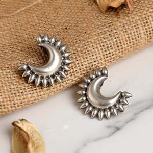 Pendientes de Plata de Ley Tribales Meera Jaipur, Colección de Joyería Fina - Product Image 2