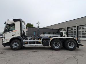 Camión Volvo FMX500 XL CAB 6x4 Usado 2025, Camión Pesado con Transmisión Automática, Caja de Cambios Rápida, Motor Diésel Euro 6, Camión Volquete con Volante a la Izquierda - Product Image 2