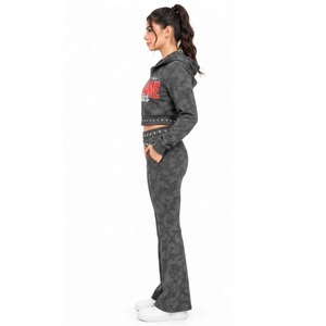 Survêtement gris à capuche pour femme, fermeture éclair intégrale, vêtements de sport décontractés avec poches latérales, design imprimé de la marque Studios - Product Image 3