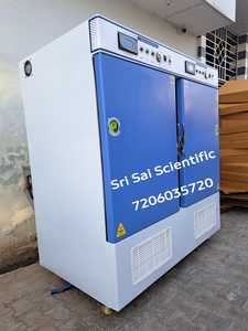 Testeur d'analyse thermique de laboratoire, équipement de test haute température, chambre à double porte bleue pour usage en laboratoire - Product Image 4