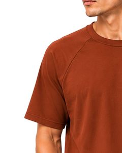 เสื้อยืดแขนสั้นคอกลมสีน้ำตาลสนิมทรงแร็กแลนสำหรับผู้ชาย สไตล์ลำลอง สตรีทแวร์  รับสกรีนโลโก้  ทรงโอเวอร์ไซส์ แฟชั่น นุ่มสบาย พรีเมียม สำหรับฤดูร้อน - Product Image 3