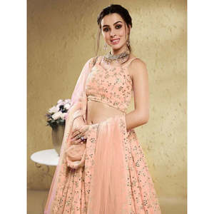 Lehenga Choli para Dama de Honor - Vestido de Georgette Bordado en Rosa Claro - Product Image 4
