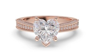 Anillo vintage con diamante en forma de corazón y redondo de 0.75 quilates, diamante cultivado en laboratorio en oro amarillo, blanco, rosa y platino de 18 quilates. - Product Image 3