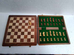 Fabricants de planches d'échecs pliables éco-responsables portables aimants en bois plateaux de jeu d'échecs imprimés pièces d'échecs dans une boîte en bois - Product Image 5