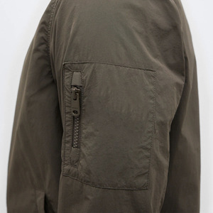 Custom Mens Zip Vintage Cropped Bomber <b>Jacket</b> Metal Rivet Decor Loose Cropped Streetwear Bomber Outerwear Bomber <b>Jacket</b> for Men - Product Image 4