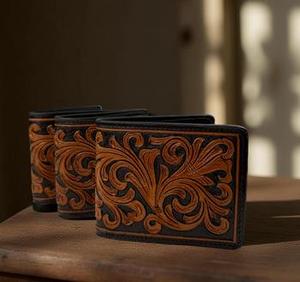 กระเป๋าสตางค์หนังแท้ 100% ลายดอกไม้แกะสลักแบบพับได้ สำหรับผู้ชาย ใช้ได้ทุกวัน ใส่บัตรและเงินสดได้หลายช่อง เหมาะสำหรับการใช้งานแบบมืออาชีพ - Product Image 4