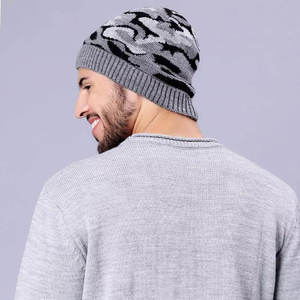 Gorros de lana de diseño único para hombre y mujer, fabricados en Pakistán, de algodón y forro polar, para venta en línea. - Product Image 5