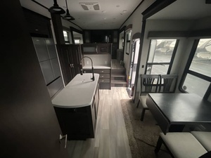 Occasion 2023 Coachmen Braketone 344FL - Product Image 6