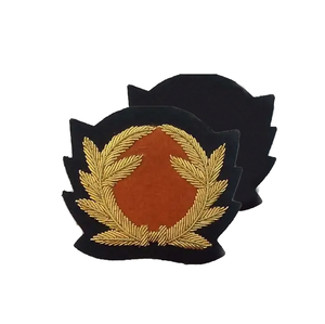 Últimos diseños exclusivos de insignias bordadas con alambre de oro, hechas a mano, ecológicas, sin níquel, de lujo, al por mayor. - Product Image 3