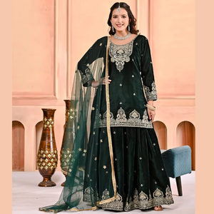 Ensemble Kurti en velours de viscose épais avec broderie, pantalon palazzo doublé et dupatta en tulle papillon NG 4009 - Product Image 1
